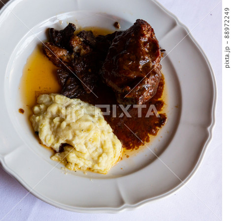 Stewed in oven lamb 88972249