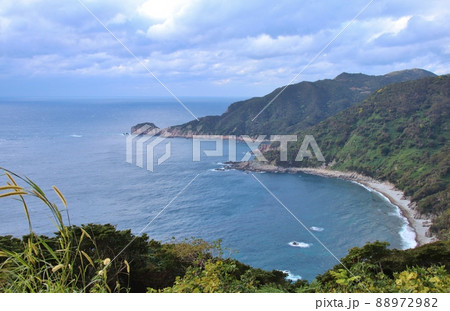 釣掛埼断崖　下甑島 88972982