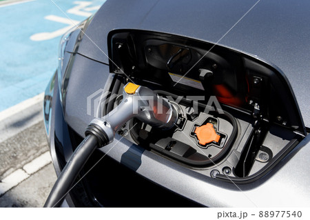 電気自動車　EV　充電　エコカー　SDGs 88977540