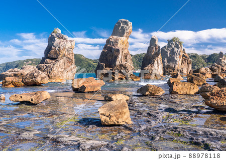 《和歌山県》橋杭岩・南紀の景勝地 88978118