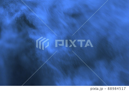 ブルー系の水蒸気イメージ　(背景素材) 88984517