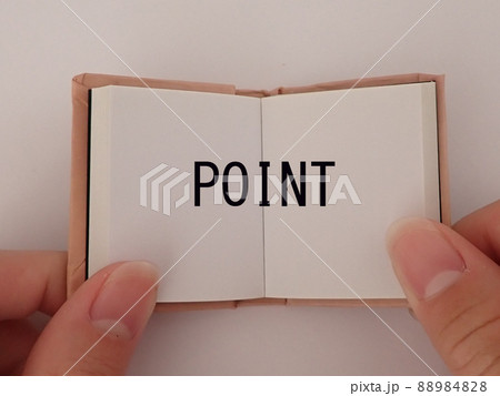 開いた本にPOINTポイントの単語 開いた本にPOINTポイントの単語 88984828