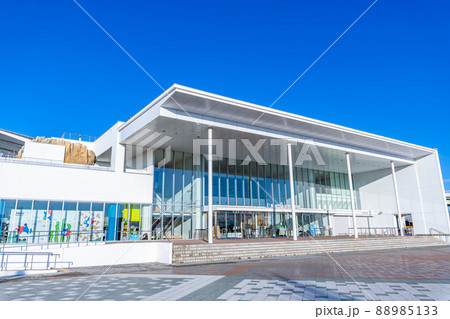 宮城県仙台市　快晴のうみの杜水族館 88985133