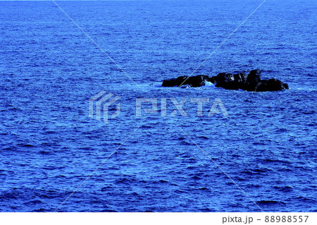 城ケ崎の青い海 88988557