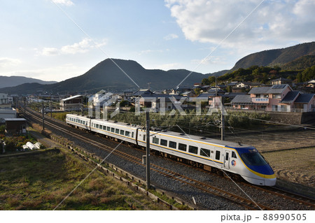 四国8000系 88990505