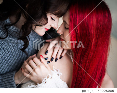 Portrait of young Caucasian women in a relationship. LGBT.  89008086