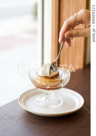 固めプリン 89009321