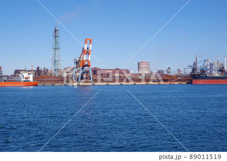 鹿島港の製鉄所の景色 鹿島港の製鉄所の景色 89011519