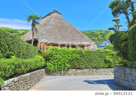 【鹿児島県】快晴下の知覧武武家屋敷通り(小棟おき二ツ家) 【鹿児島県】快晴下の知覧武武家屋敷通り(小棟おき二ツ家) 89013532