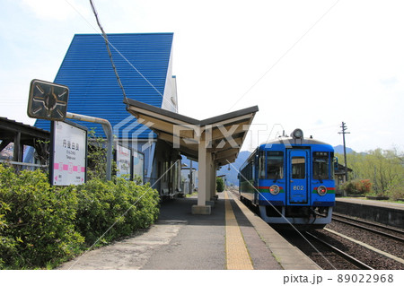 京都丹後鉄道丹後由良駅 KTR800形 89022968