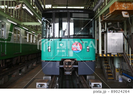 車両基地に停車する神戸市営地下鉄6000形 89024264