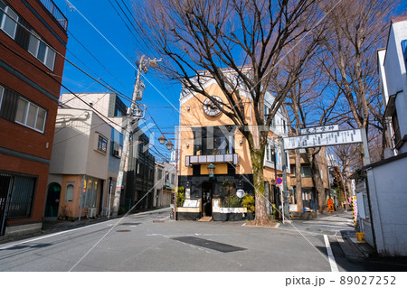 東京都豊島区 雑司が谷 鬼子母神表参道 東京都豊島区 雑司が谷 鬼子母神表参道 89027252