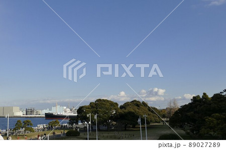 横浜市中区山下町 山下公園（やましたこうえん）風致公園　石の広場　お祭り広場　等　2022年3月 89027289