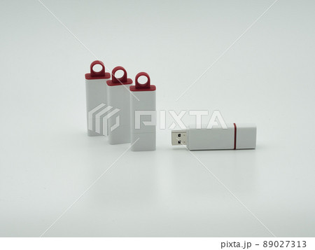 USB Flash Drives closeup on white background 89027313