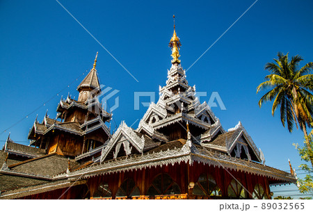 Wat Hua Wiang temple in Mae Hong Son, Thailand 89032565
