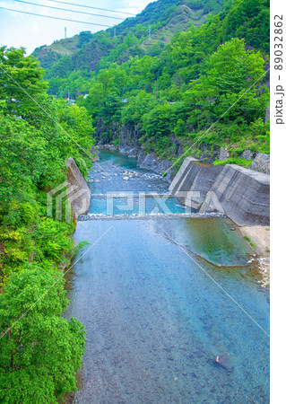 古河橋からの眺め　松木渓谷　自然環境再生　松木川　初夏の風景　　　 89032862