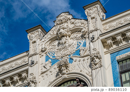 ラトビア　リガ　アール・ヌーヴォー建築 89036110