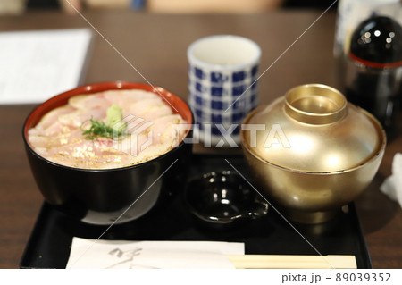 金沢で食べたのどぐろ丼 金沢で食べたのどぐろ丼 89039352