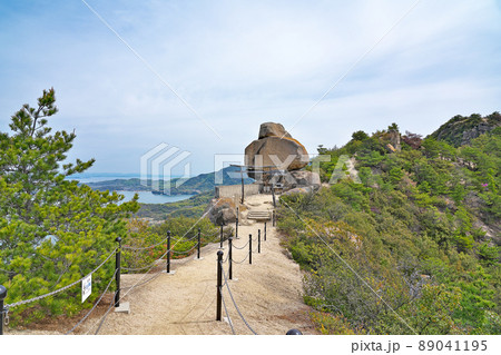 【重岩 (小豆島)】 香川県小豆郡土庄町甲 89041195