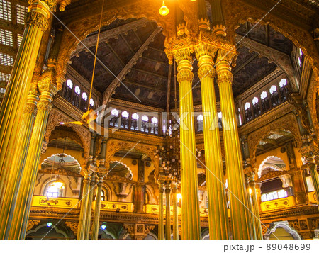 インド・マイソールに残るマハラジャの宮殿マイソール・パレス インド・マイソールに残るマハラジャの宮殿マイソール・パレス 89048699