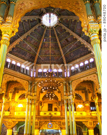 インド・マイソールに残るマハラジャの宮殿マイソール・パレス インド・マイソールに残るマハラジャの宮殿マイソール・パレス 89048700