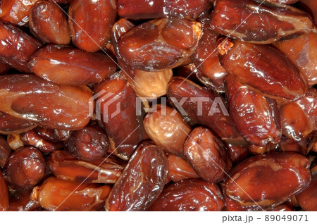 Dates are edible fruits of the date palm 89049071