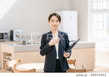 ビジネス お任せ 安心 女性 不動産 ビジネス お任せ 安心 女性 不動産 89054043