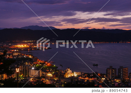 長野県・諏訪湖夜景 長野県・諏訪湖夜景 89054743