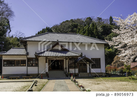石見銀山大森町並み 町並み交流センター(旧大森区裁判所) 島根県大田市 石見銀山大森町並み 町並み交流センター(旧大森区裁判所) 島根県大田市 89056973