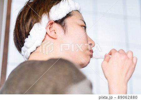 女性のライフスタイル 89062880