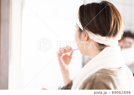 女性のライフスタイル 89062898