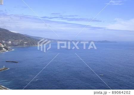 熱海城から見た熱海の街並み (静岡 熱海) 89064202