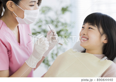 小児歯科 子供 女の子 89064440