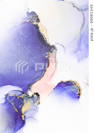 Purple gold abstract background of marble...の写真素材 [89065349