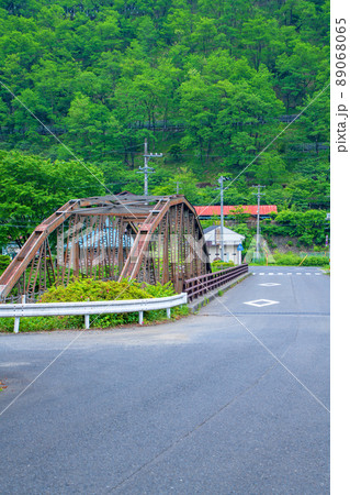 新旧古河橋　松木川渓谷　初夏の風景　　　 89068065
