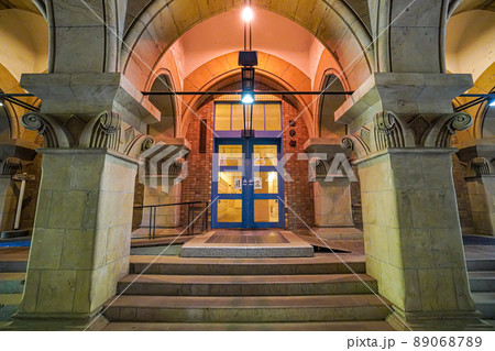 東京大学法学部 89068789