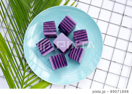 Butterfly pea and coconut milk jelly 89071898