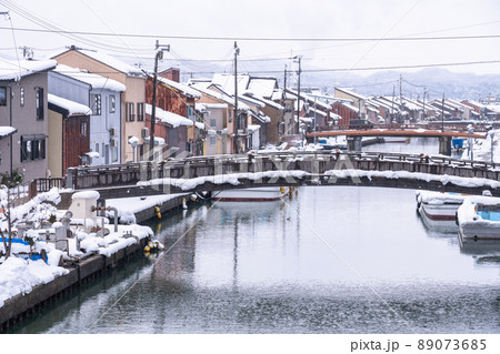 《富山県》雪景色の内川・日本のベニス 《富山県》雪景色の内川・日本のベニス 89073685