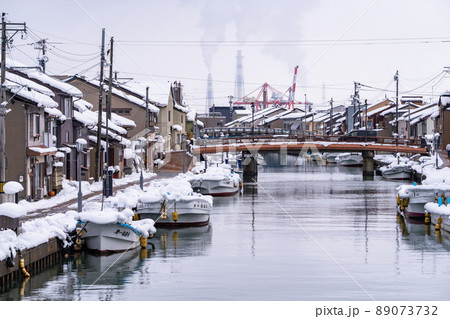 《富山県》雪景色の内川・日本のベニス 《富山県》雪景色の内川・日本のベニス 89073732