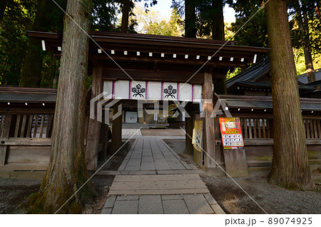 諏訪大社より 89074925