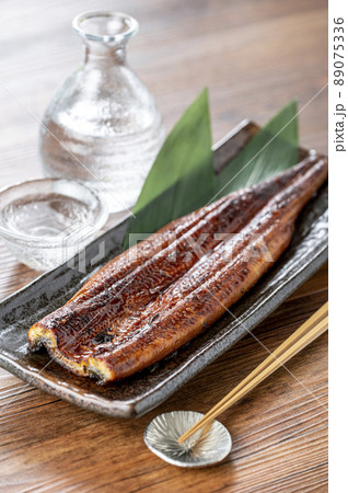鰻の蒲焼き 89075336