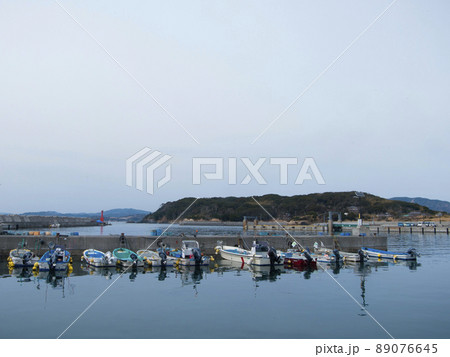 網地島　網地港　宮城県石巻市 89076645