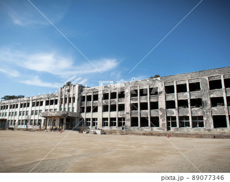 震災2年後の石巻 旧門脇小学校 震災2年後の石巻 旧門脇小学校 89077346
