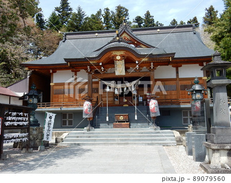 日本一の継ぎ目なし石造り大鳥居がある烏帽子山八幡宮 89079560