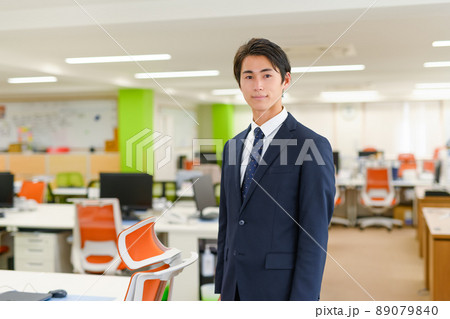 ビジネスパーソン 89079840