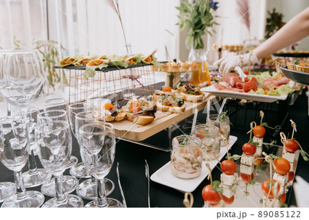 Delicacies and snacks at the buffet or banquet. Catering. Delicacies and snacks at the buffet or banquet. Catering. 89085122