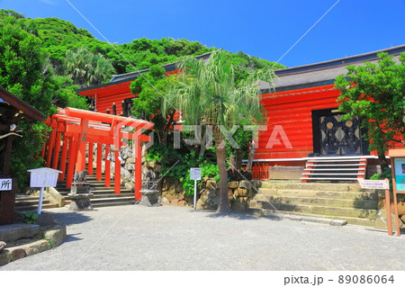 【宮崎県】晴天下の鵜戸稲荷神社 【宮崎県】晴天下の鵜戸稲荷神社 89086064