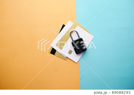 padlock on credit card, Internet data privacy information security concept padlock on credit card, Internet data privacy information security concept 89088293