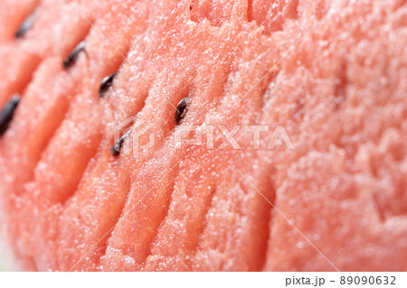 スイカの断面のアップ。 89090632