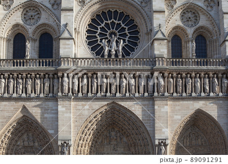 Facade of cathedral notre dame de paris 89091291